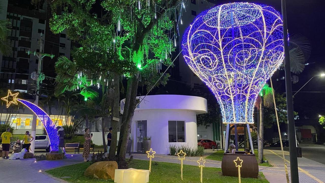 Kitnet S2 Em Torres-Rs - Na Mais Bela Praia Gaucha - Cozinha - Banheiro - Ar Condicionado - Tv Smart 32' - Wi-Fi - Estacionamento - Anfitria Superhost No Bnb מראה חיצוני תמונה